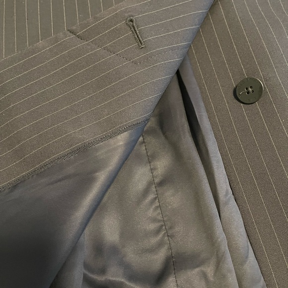 Like NEW Brooks Brothers dress. Navy pinstriped. Size 10 Excellent condition - Picture 5 of 10